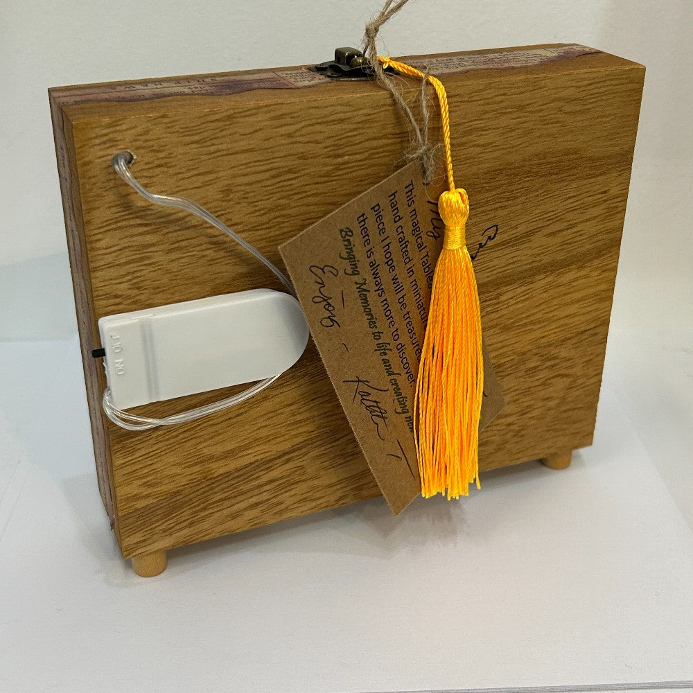 My Miniature Library #60- by Kathleen Toledano|5611