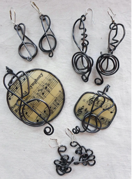 Music-themed earrings from Maike's Marvels