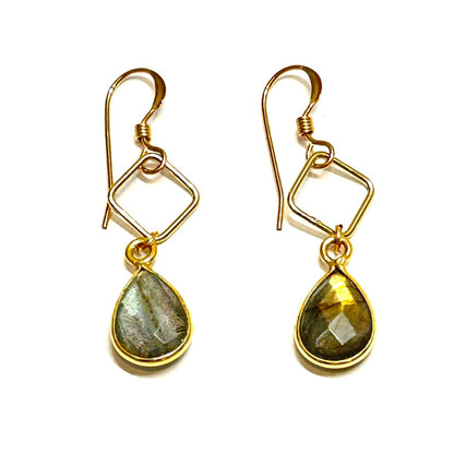 Labradorite Teardrop on Open sq. Link Earrings 14kgf - by Sarita Kamat|3842