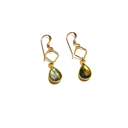 Labradorite Teardrop on Open sq. Link Earrings 14kgf - by Sarita Kamat|3844