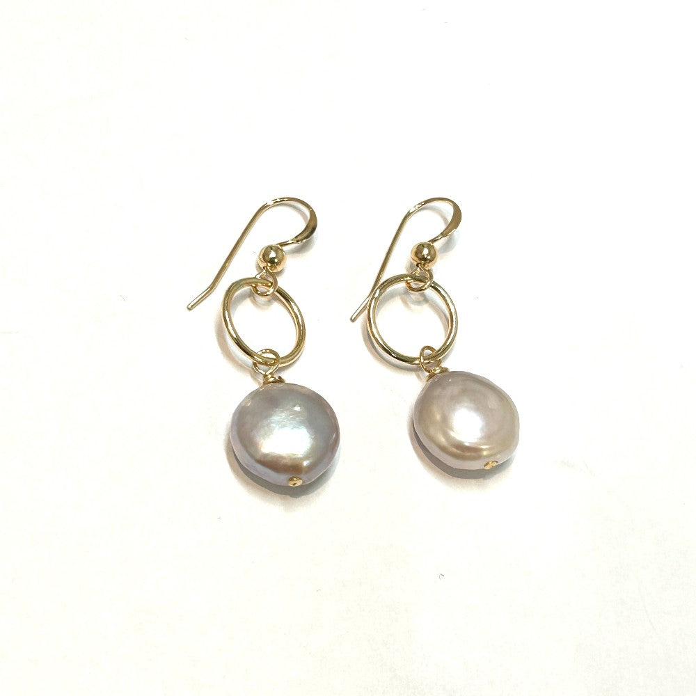 Gray Freshwater Coin Pearl on open circle link Earrings 14K gold filled - by Sarita Kamat|3808