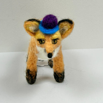Midge The Fox - by Gina Laguzza|4900