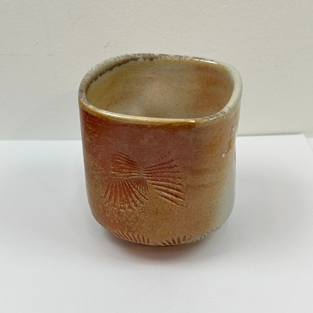 Tea Cup - by Anne Maraviglia|4986