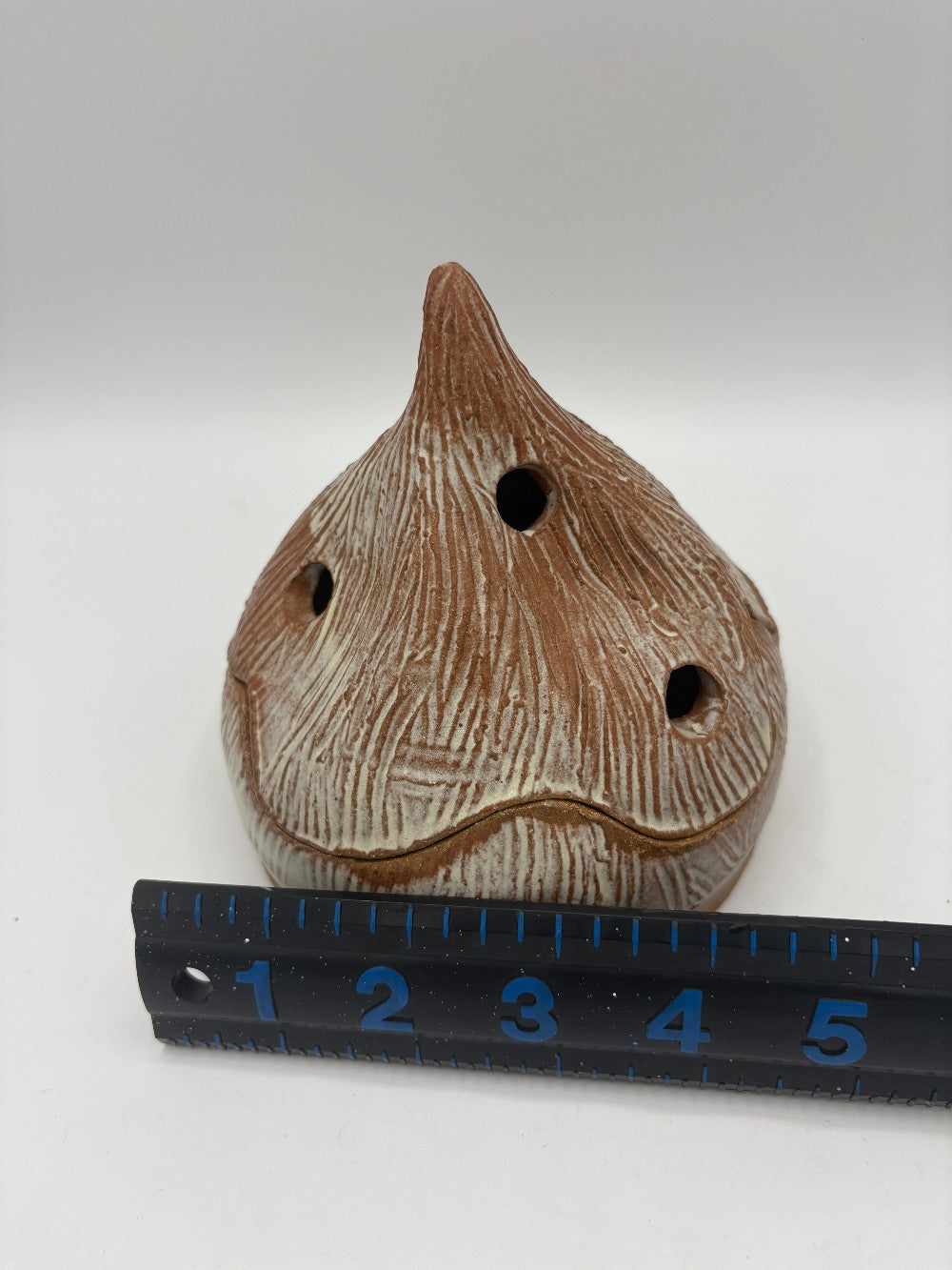 Ceramic Garlic Keep  -  by Neal Stamell|3419