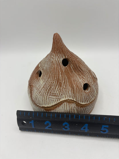 Ceramic Garlic Keep  -  by Neal Stamell|3419