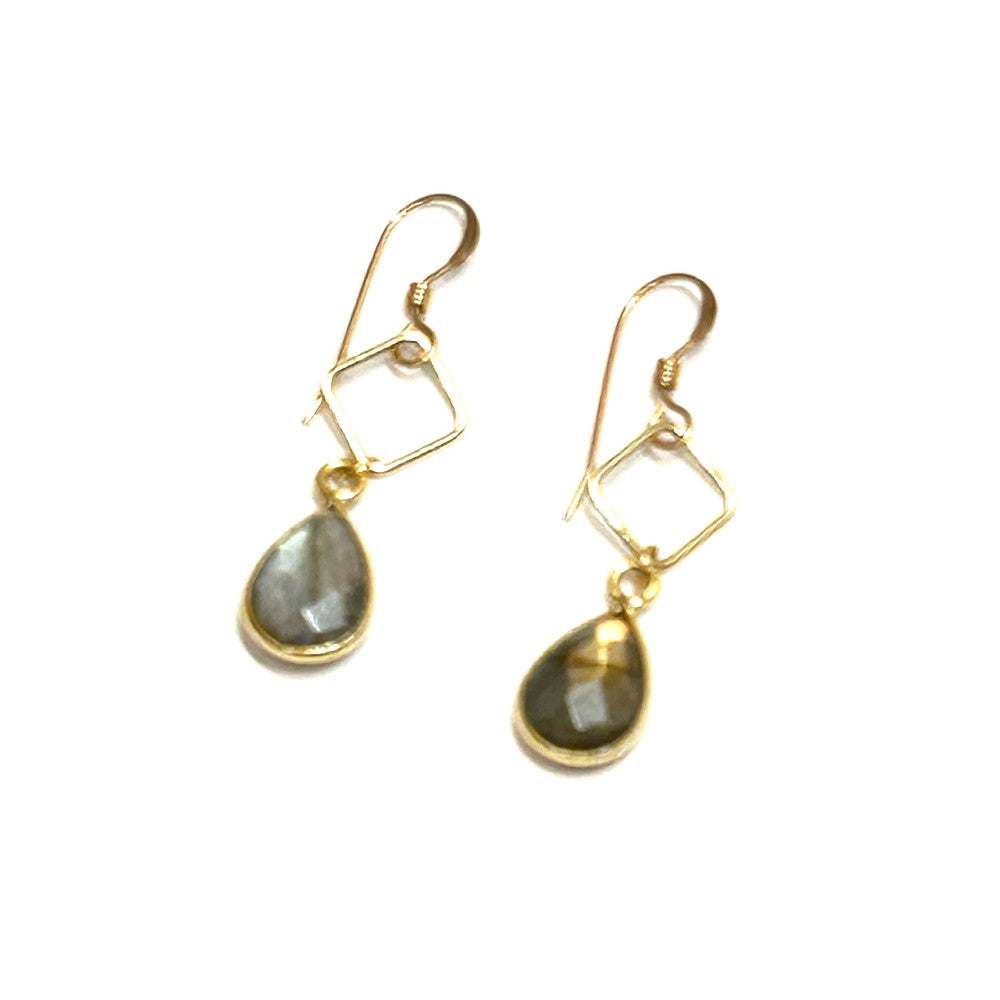 Labradorite Teardrop on Open sq. Link Earrings 14kgf - by Sarita Kamat|3843