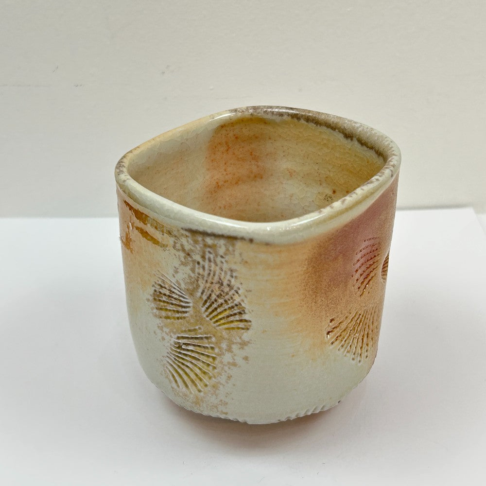 Tea Cup - by Anne Maraviglia|4984