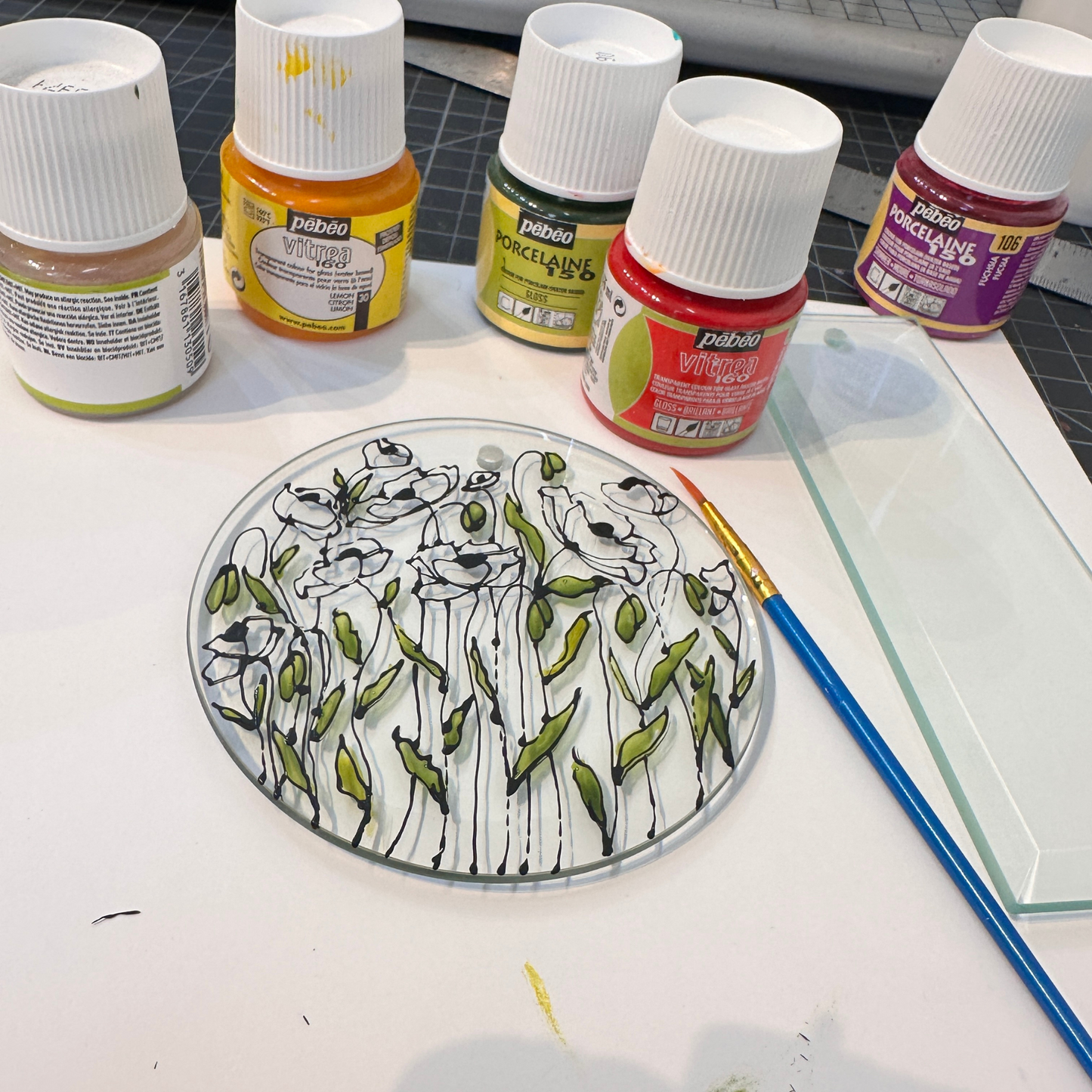 08-04-2025, 6:00 pm to 8:00 pm-  Make Your Own Suncatcher – Workshop with Sarita Kamat