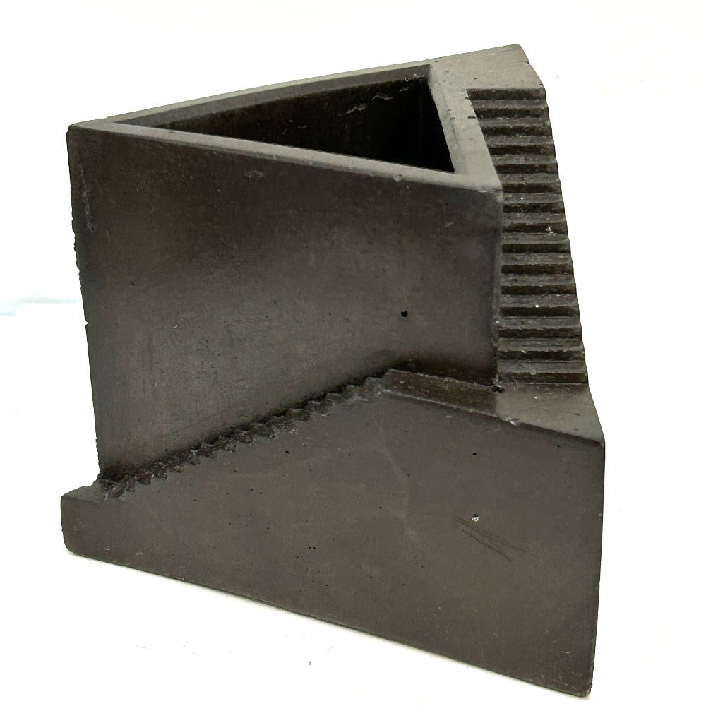 Modern Architectural Concrete Planter - by Hirman Ahmed|5588