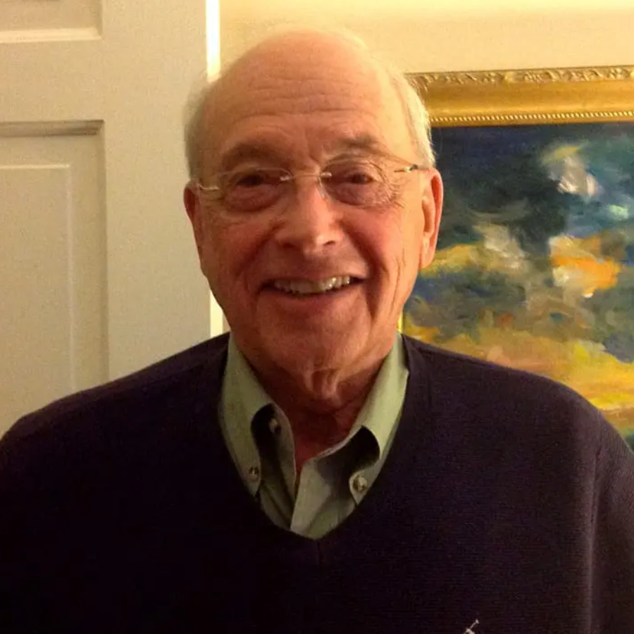 Headshot of artist Bob Leopold