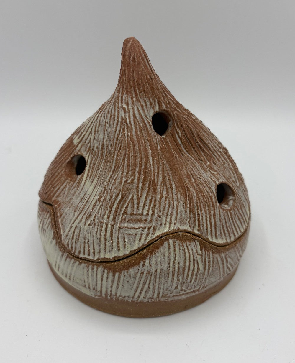 Ceramic Garlic Keep  -  by Neal Stamell|3417