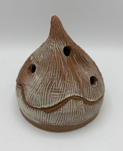 Ceramic Garlic Keep  -  by Neal Stamell|3417