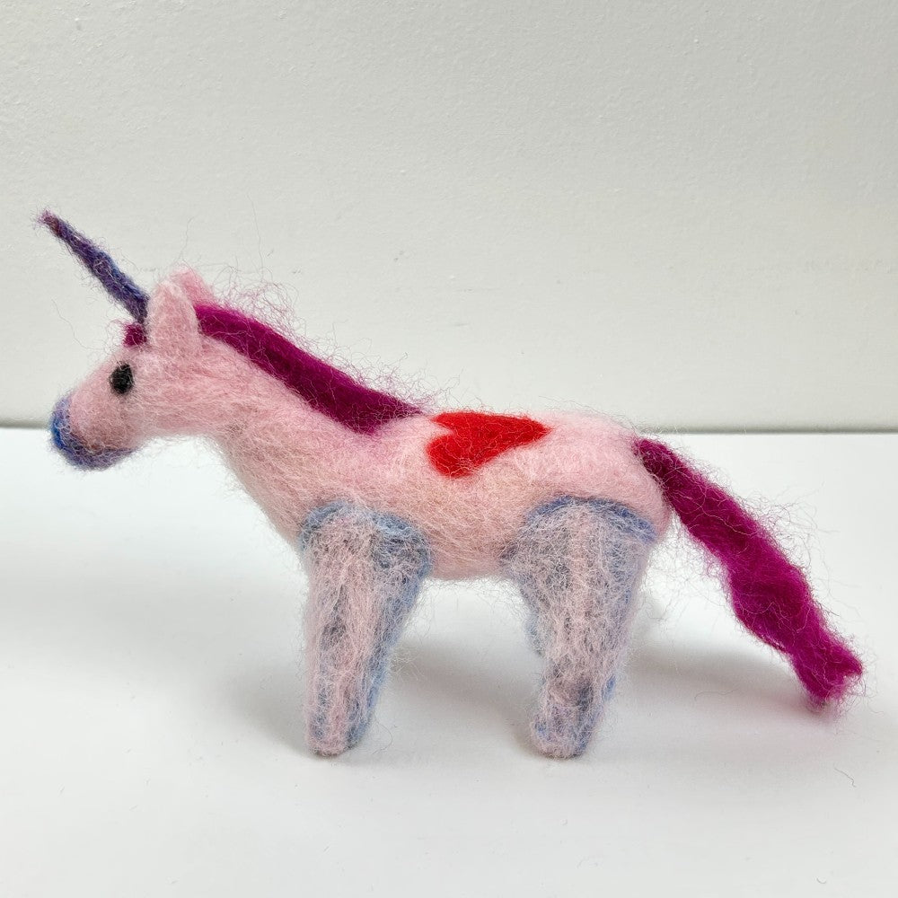 Cynthia the Unicorn by Gina Laguzza|4547
