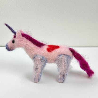 Cynthia the Unicorn by Gina Laguzza|4547